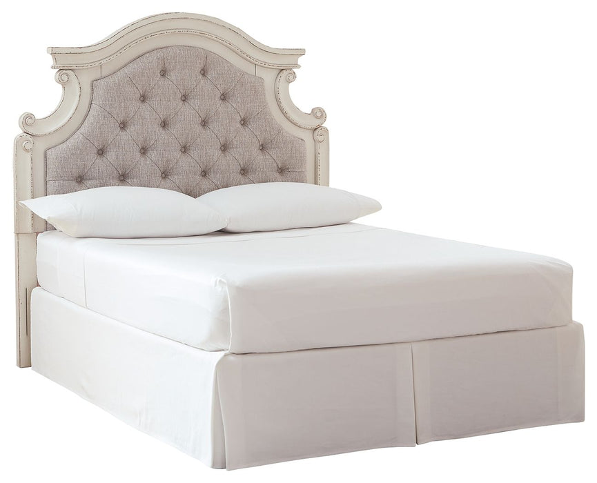 Realyn - Full UPH Panel Headboard - Chipped White