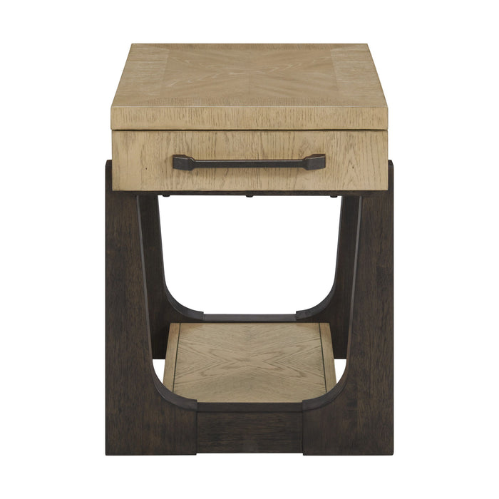 Sutton Place - Chairside Table - Caramel / Cocoa