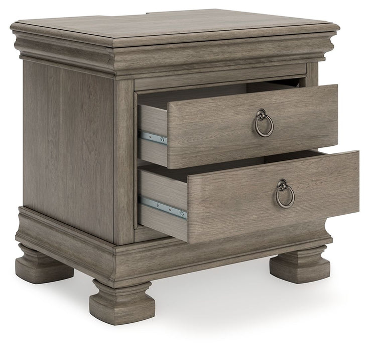 Lexorne - Three Drawer Night Stand - Gray