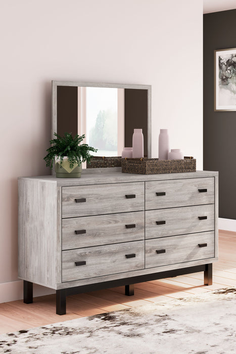 Vessalli - Gray - Dresser And Mirror