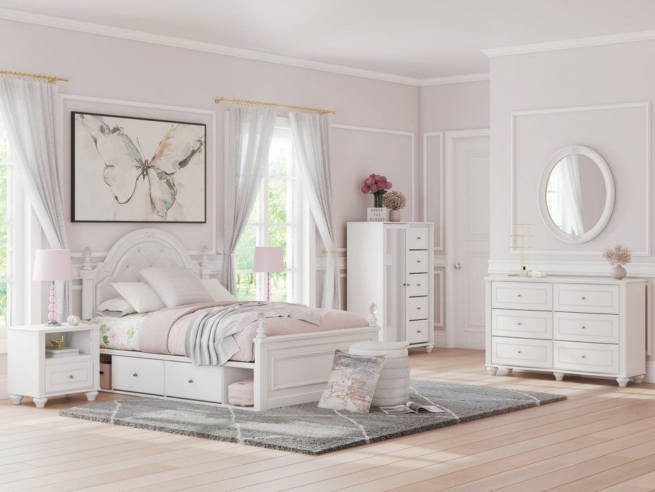 Kozlani - Six Drawer Dresser